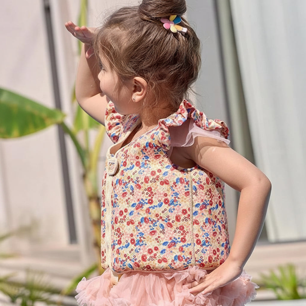 Children's Swim Vest with Adjustable Strap and Secure Closure, made of Neoprene and Polyester, designed for ages 2-5, providing safe float 8