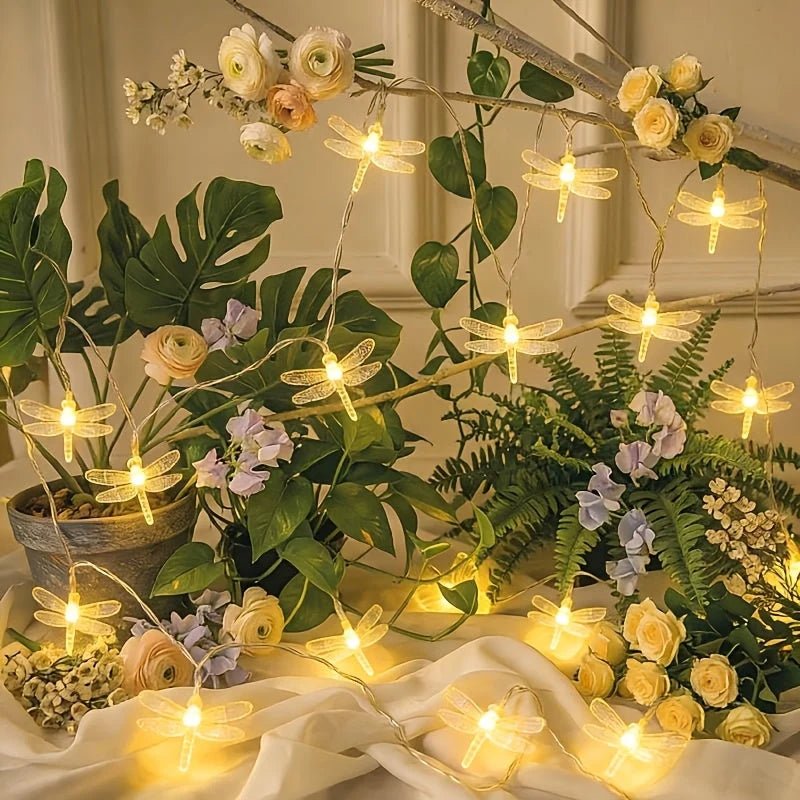 Dragonfly LED string lights with warm white illumination, 150 cm battery-operated decorative lighting for indoor and outdoor use. 0