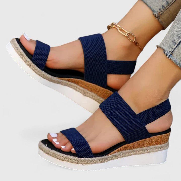 Orthopedic sandals for women featuring enhanced arch support and cushioned comfort, designed for all-day wear and foot health. 8