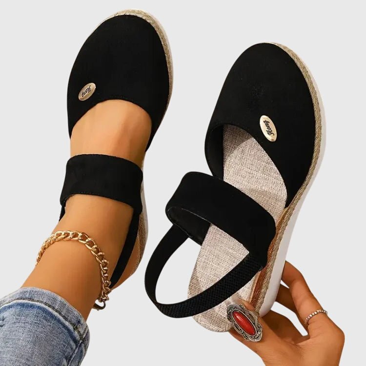 Orthopedic sandals featuring ultimate cushioning and a breathable design for enhanced stability, designed for a custom fit suitable for all sizes. 10