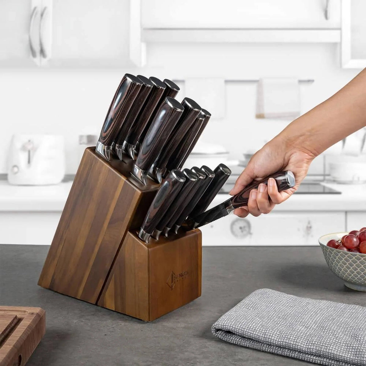 14-Piece Japanese Knife Block Set featuring high-quality kitchen knives and shears, elegantly housed in a natural acacia hardwood block for optimal organization and style 2