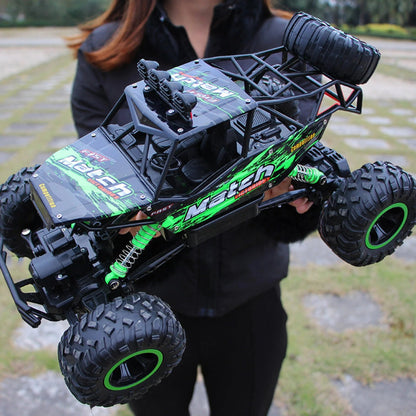 4x4 RC offroad car with rechargeable battery, designed for durability and performance on all terrains, featuring a robust remote control system for thrilling outdoor adventures 5