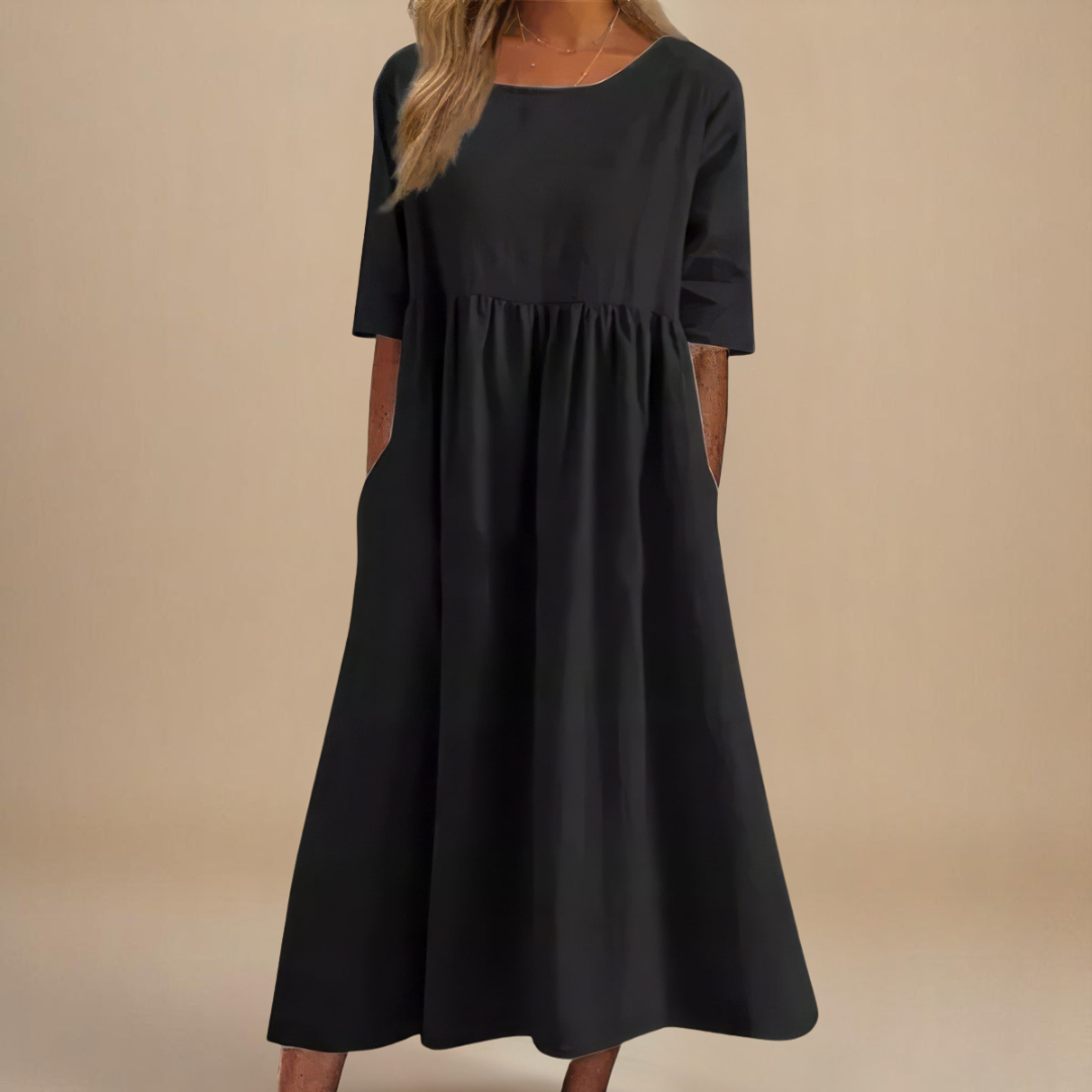 A-line dress for women featuring discreet pockets and made from soft fabric, perfect for everyday comfort and style. 4