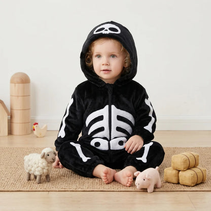 Cute animal hooded baby romper made of soft flannel fleece, featuring a full-length zip, perfect for toddlers to stay warm and cozy. 15