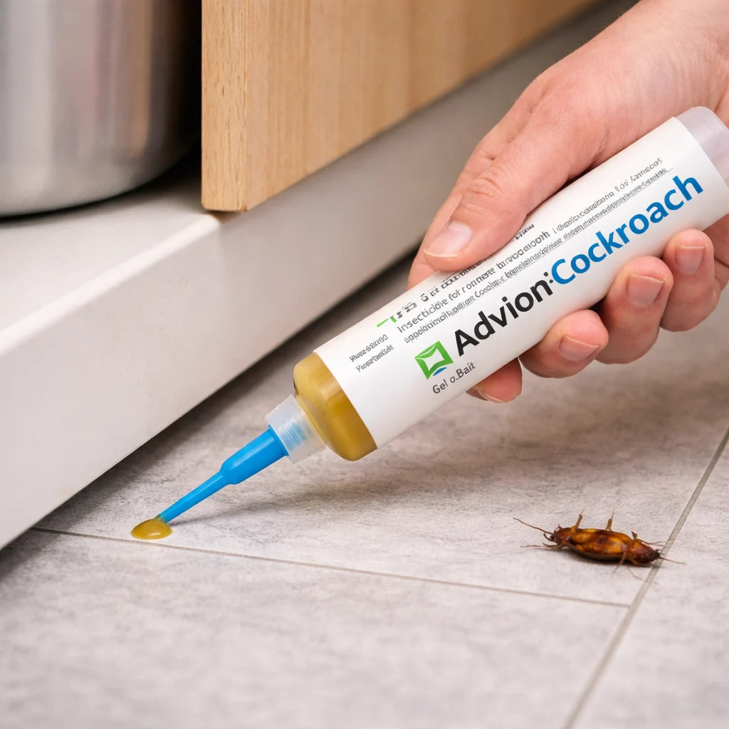 Cockroach Control Gel Syringe with Indoxacarb, effective indoor pest eliminator for treating roach infestations, featuring an easy-to-use applic 1