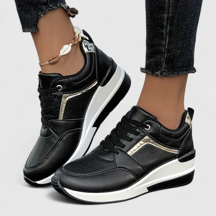 Comfort shoes featuring enhanced arch support and a shock-absorbing sole, ideal for all-day standing and providing superior comfort and stability. 1