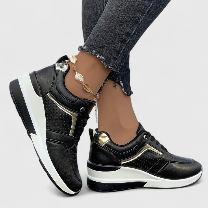 Comfort shoes featuring enhanced arch support and a shock-absorbing sole, ideal for all-day standing and providing superior comfort and stability. 2