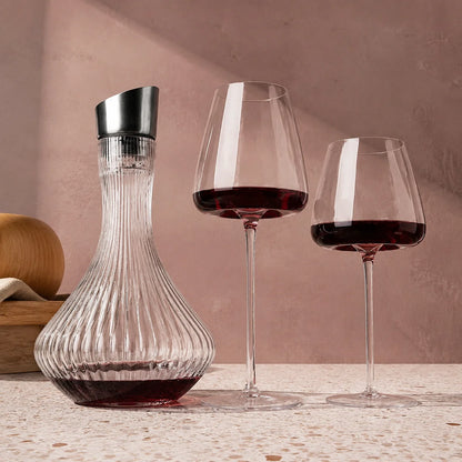 Handmade lead-free crystal wine glasses set featuring elegant clear stemware, perfect for serving red, white, and champagne. 2