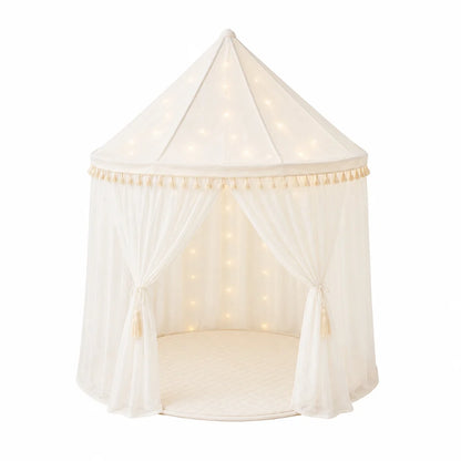LED fairy lights USB-powered 1.5m strand in warm white, perfect for kids' play tents, providing a cozy and enchanting ambient lighting experience 1