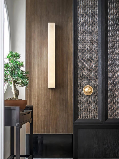 Modern linear wall light featuring integrated LED technology and an elegant alabaster design, suitable for versatile mounting and equipped with dimmable options for customizable ambiance. 7