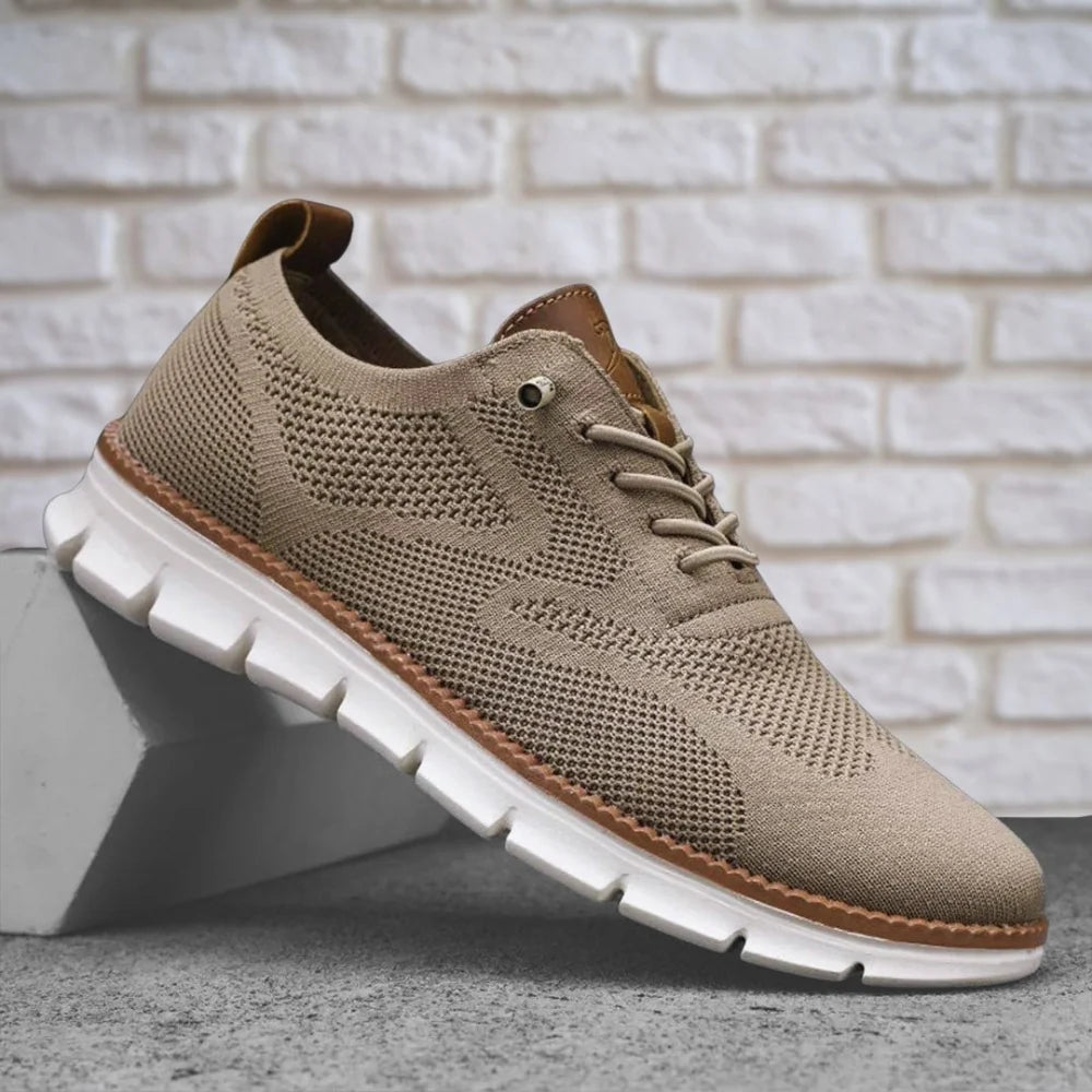 Men's orthopedic walking shoes featuring arch support and an anti-slip design, ideal for all-day comfort while standing. 7