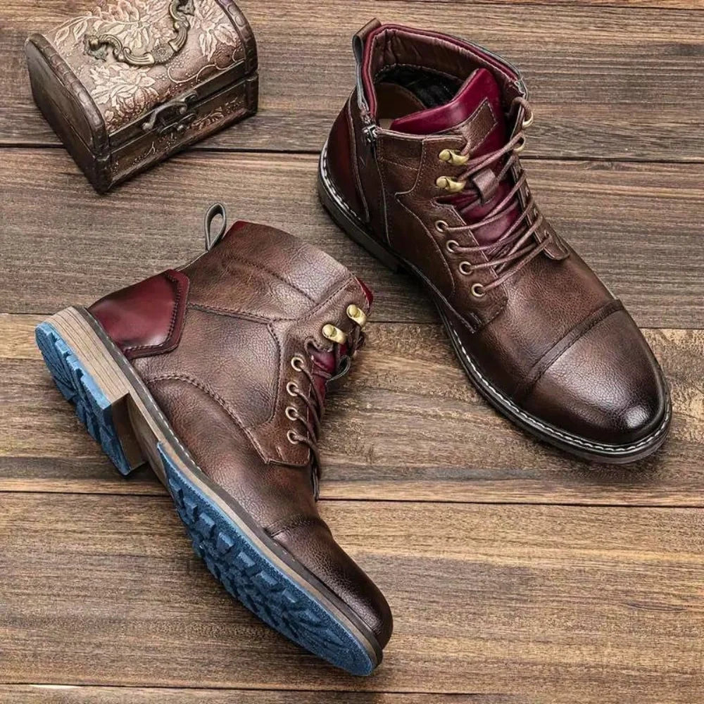 Men's winter boots featuring a warm interior and structured design, ideal for outdoor use, in an urban utility style with a 15cm shaft height. 3