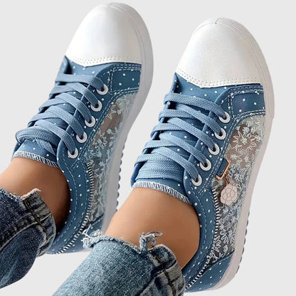 Orthopedic sneakers featuring arch support and cushioned insoles, designed with a wide toe box for enhanced comfort and foot health. 3
