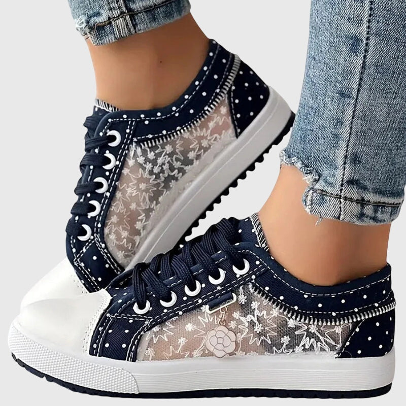 Orthopedic sneakers featuring arch support and cushioned insoles, designed with a wide toe box for enhanced comfort and foot health. 5