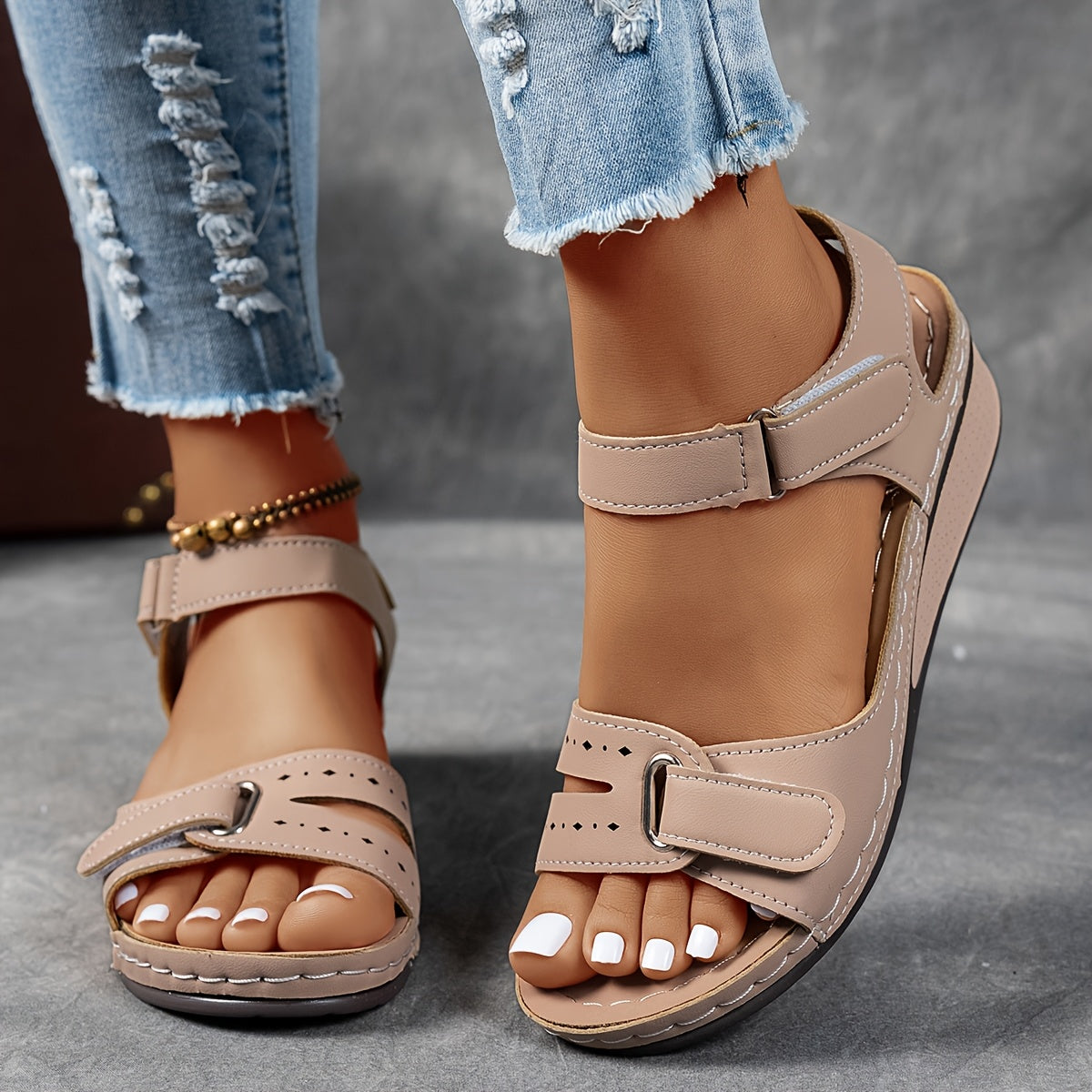 Orthopedic wedge sandals for women featuring cushioned support, adjustable fit, and a lightweight breathable design for all-day comfort. 1