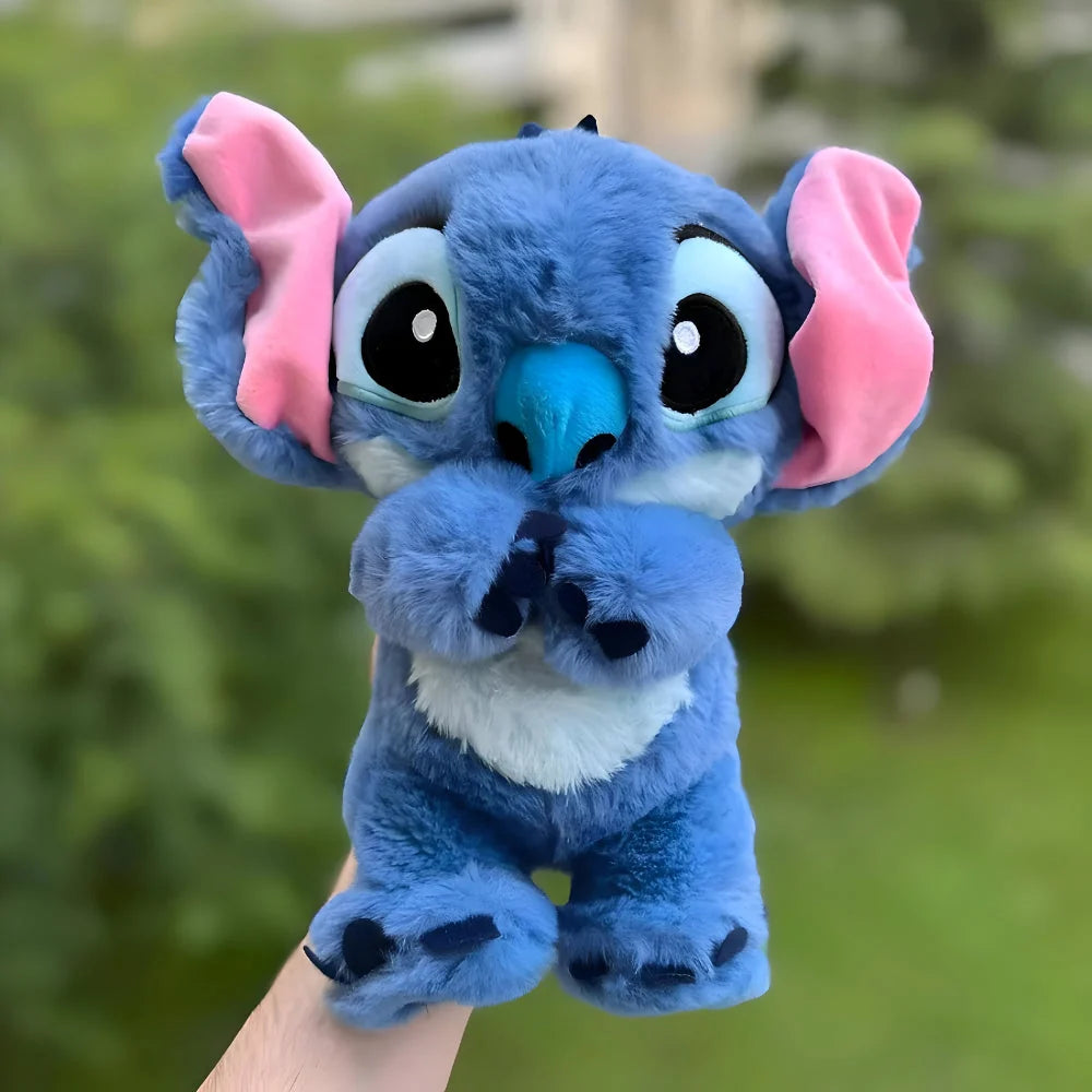 Plush sleep aid toy designed for children, featuring a calming breathing light and soothing sounds, perfect for providing soft huggable comfort at bedtime. 1