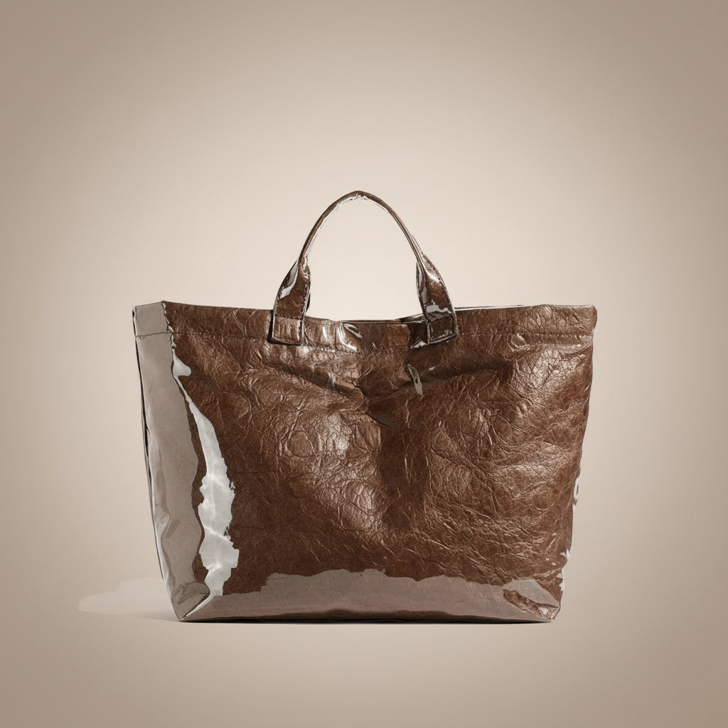Women's structured tote bag made of durable synthetic leather, featuring spacious carry space and available in multiple colors, ideal for everyday use and stylish outings. 4