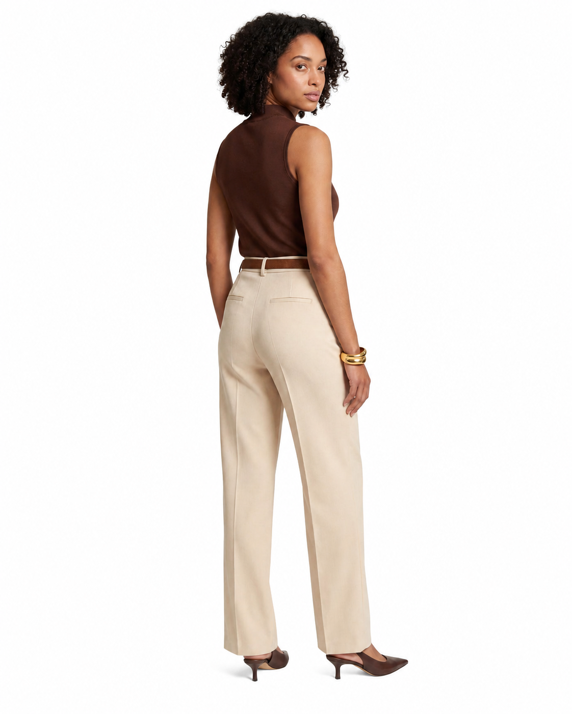 High-waisted straight-leg tailored fit women's trousers in light beige with a hidden zip, perfect for stylish and comfortable everyday wear. 1
