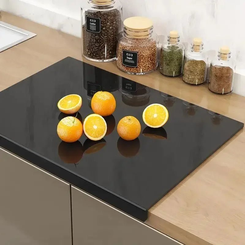 Acrylic cutting board with a non-slip surface, featuring a durable and easy-to-carry design, measuring 45cm x 35cm. Ideal 2