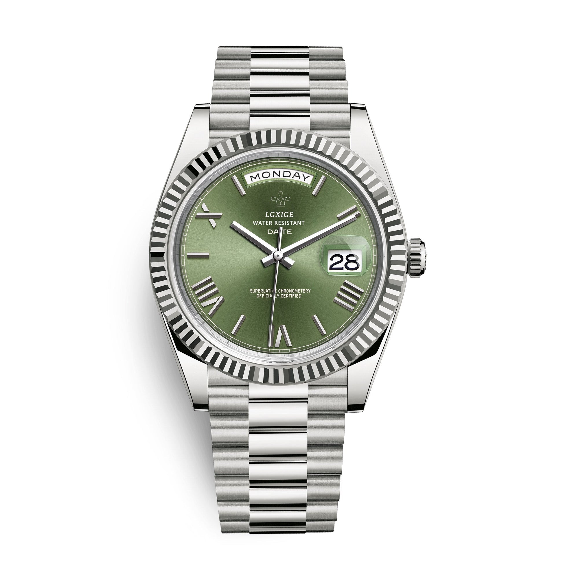 Automatic men's watch featuring a sleek stainless steel case, scratch-resistant glass, and a day and date display for modern functionality. 9