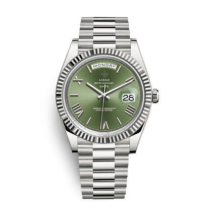 Automatic men's watch featuring a sleek stainless steel case, scratch-resistant glass, and a day and date display for modern functionality. 9