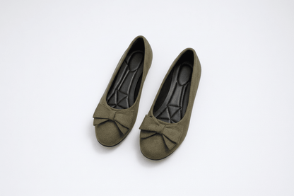 Ballet flats for women featuring a stylish bow detail, comfortable slip-on design, and made from high-quality synthetic leather, perfect for everyday wear. 0
