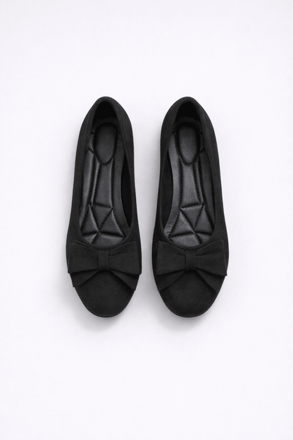 Ballet flats for women featuring a stylish bow detail, comfortable slip-on design, and made from high-quality synthetic leather, perfect for everyday wear. 2