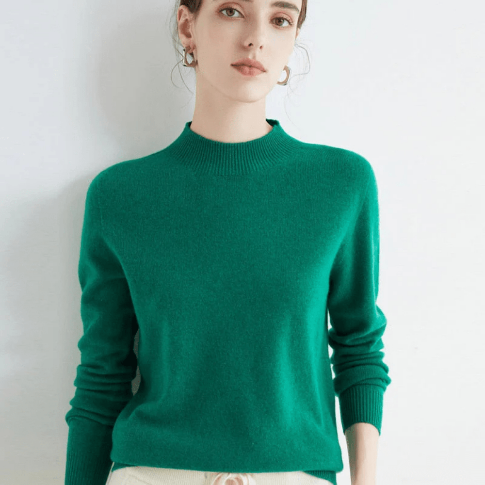 Cashmere silk sweater in a lightweight knit design, perfect for versatile layering in any wardrobe. 1