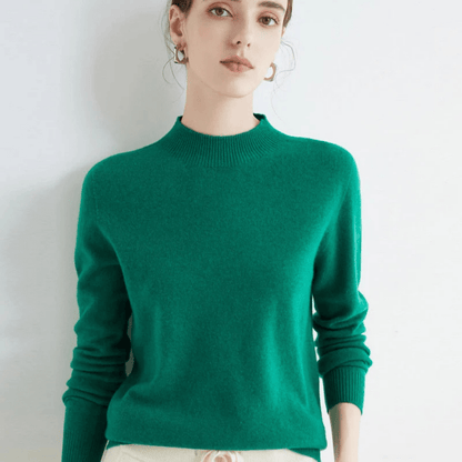 Cashmere silk sweater in a lightweight knit design, perfect for versatile layering in any wardrobe. 1