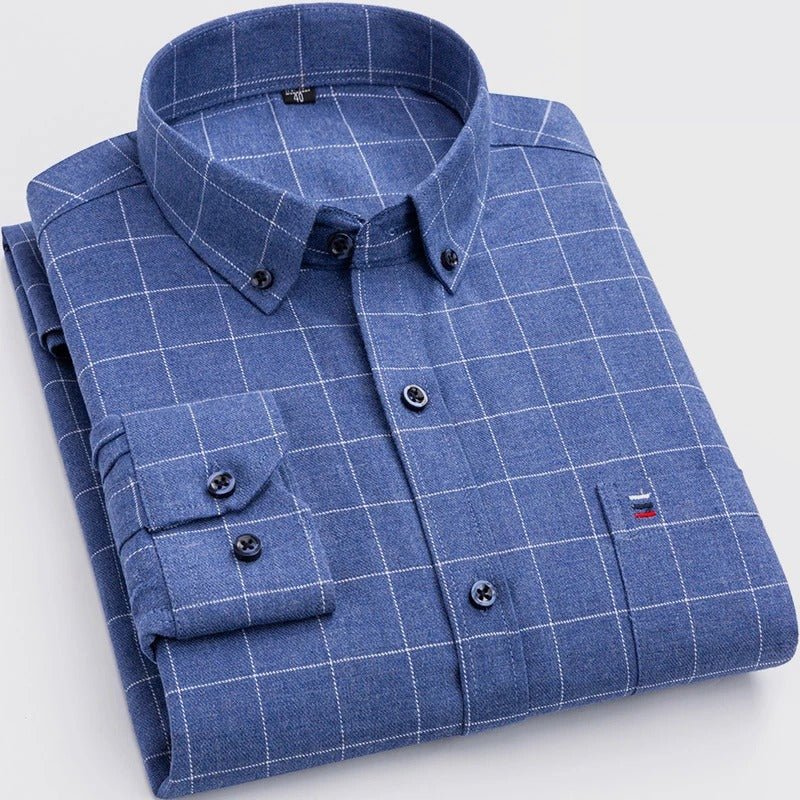 Checked cotton shirt in breathable 100% cotton fabric, perfect for everyday wear, featuring a stylish design and eco-friendly durability. 7