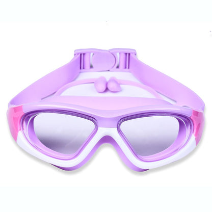 Children's anti-fog swimming goggles featuring an adjustable strap and large frame, designed for comfort with a soft silicone material. 6