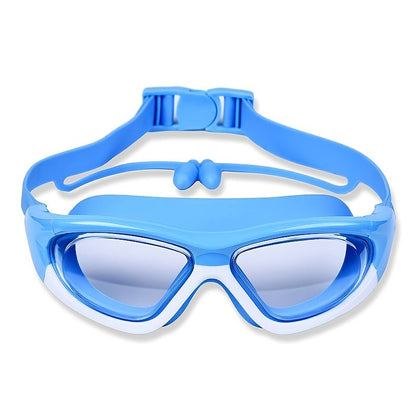 Children's anti-fog swimming goggles featuring an adjustable strap and large frame, designed for comfort with a soft silicone material. 1