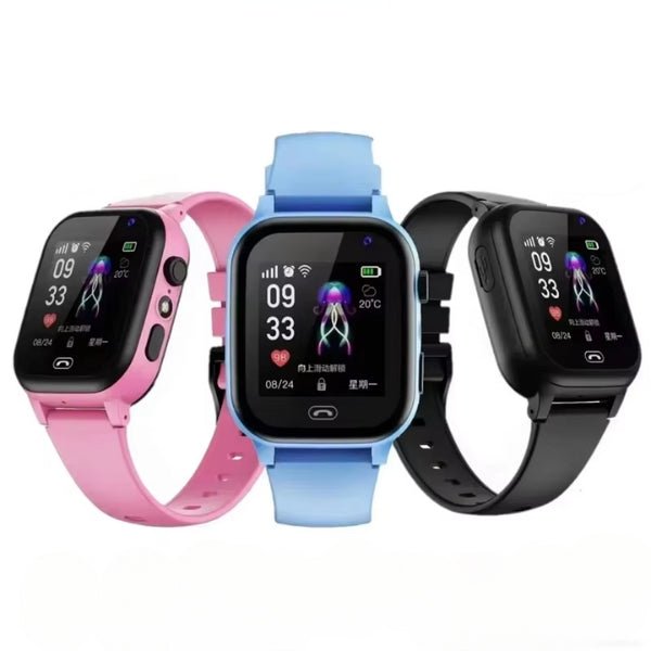 Children's GPS smartwatch featuring video calling, activity monitoring, and an IP67 splashproof design, ideal for keeping kids safe and connected. 4