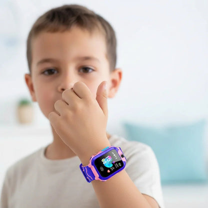 Children's smartwatch featuring GPS tracking, built-in camera, colorful design, and SOS safety button for enhanced safety and fun. 6