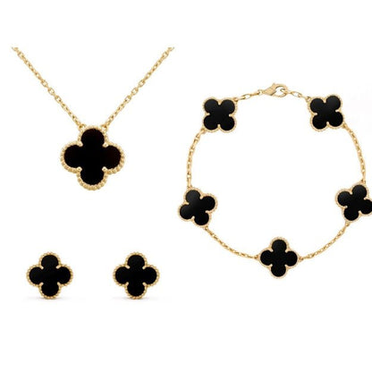 Clover jewelry set featuring an elegant design for modern women, crafted from durable metals and plastics, perfect for adding a stylish touch to any outfit. 2