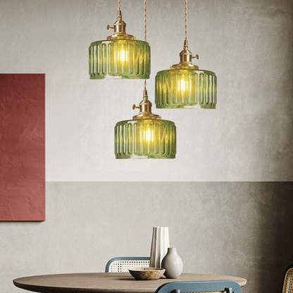 Elegant crystal chandelier featuring a vintage glass design, adjustable height for customizable lighting, perfect for enhancing dining rooms and living rooms. 9