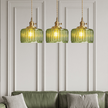 Elegant crystal chandelier featuring a vintage glass design, adjustable height for customizable lighting, perfect for enhancing dining rooms and living rooms. 5