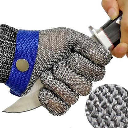 Cut resistant gloves featuring adjustable cuffs made of durable stainless steel mesh, designed for safe handling and protection in industrial and kitchen environments. 0