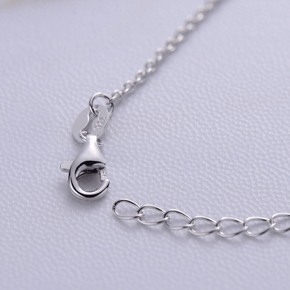 Charming Dachshund silver necklace with adjustable chain, perfect for dog lovers and pet enthusiasts. 7