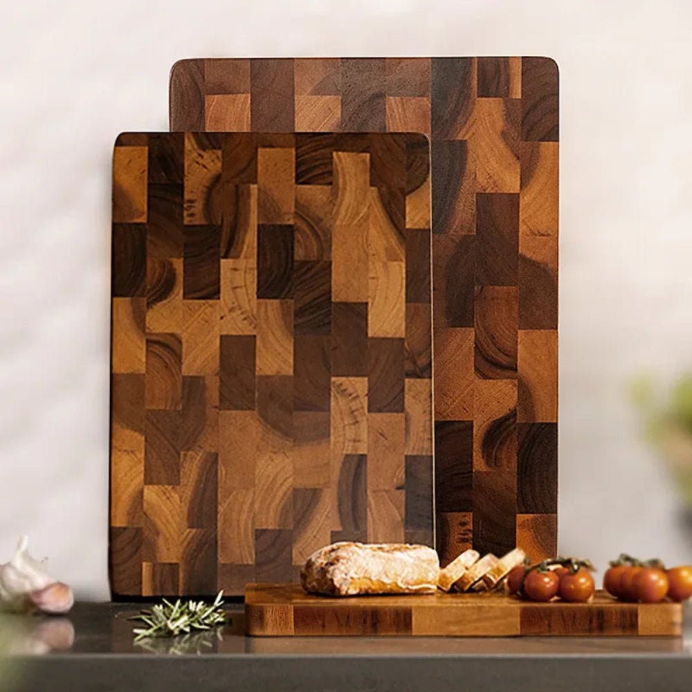 Double-sided wooden cutting board featuring drainage grooves, ideal for meal prep and versatile kitchen use. 0