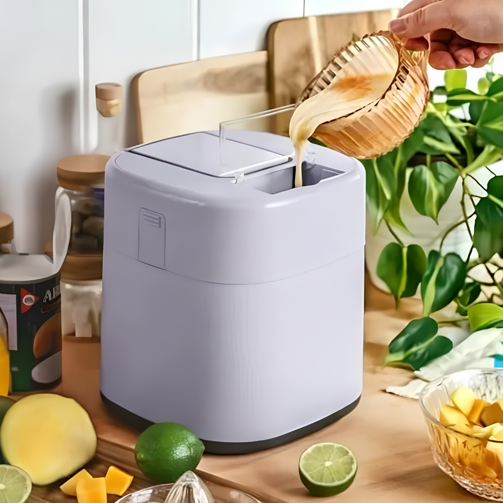 Electric Ice Cream Maker featuring a user-friendly touch control panel, designed for making 1.5 quarts of delicious frozen desserts at home. 2