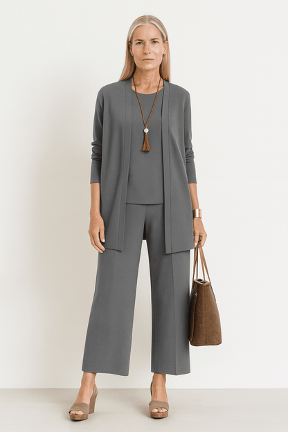 Elegant 3-piece women's clothing set featuring a lightweight and flattering design, ideal for mid-season wear, available in plus sizes. 0