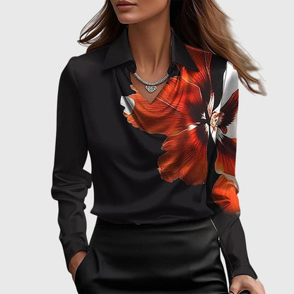 Elegant blouse featuring a pleated neckline and a flowing fit, perfect for versatile women's fashion. 5