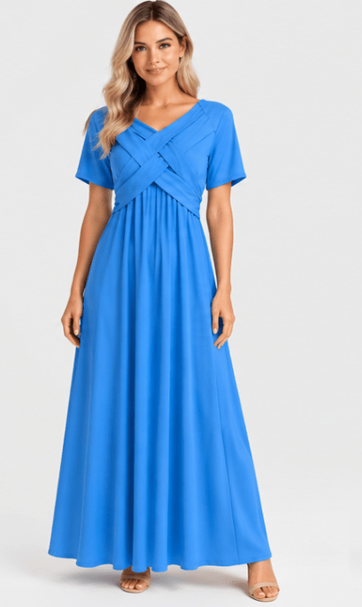 Elegant Midi Dress with Sleeves and Pockets – Flattering Surplice V-Neck Design
