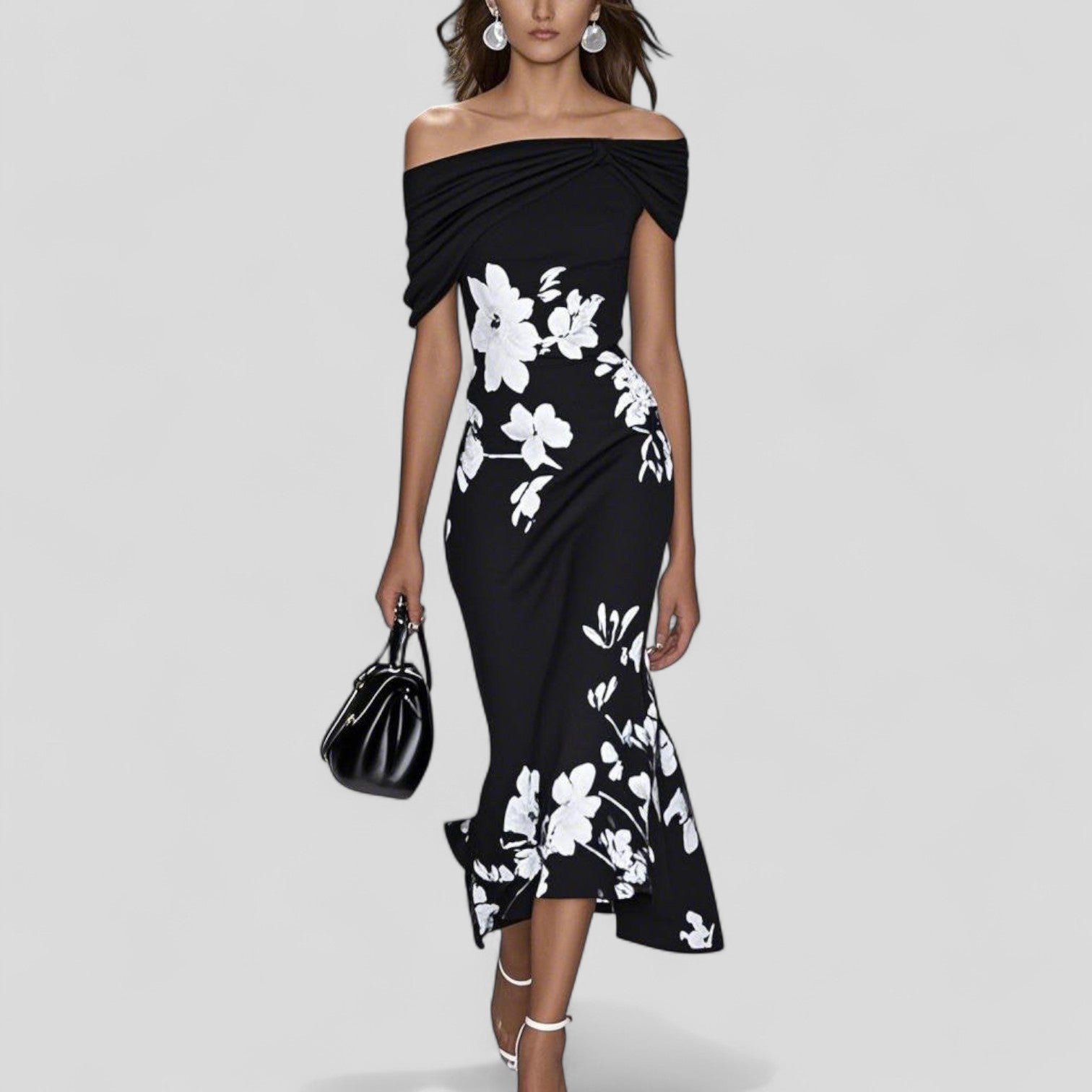 Elegant midi dress featuring a unique print and relaxed silhouette, made from soft and breathable fabric, perfect for any occasion. 2