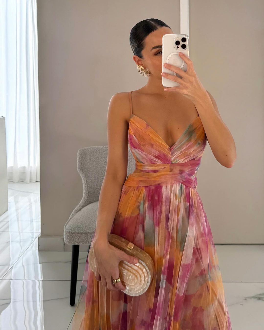 Floral print maxi dress for women, perfect for summer weddings, featuring a lightweight and breathable design for elegant comfort. 2