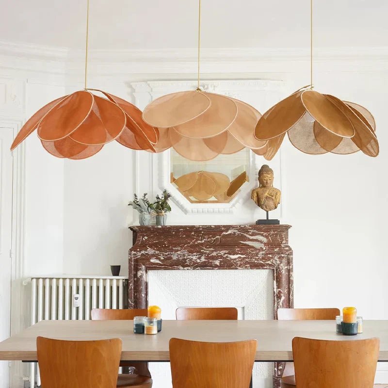 Flower-shaped hanging lamp featuring a warm light design, crafted from fabric and metal, ideal for enhancing the ambiance of living rooms and dining rooms. 3