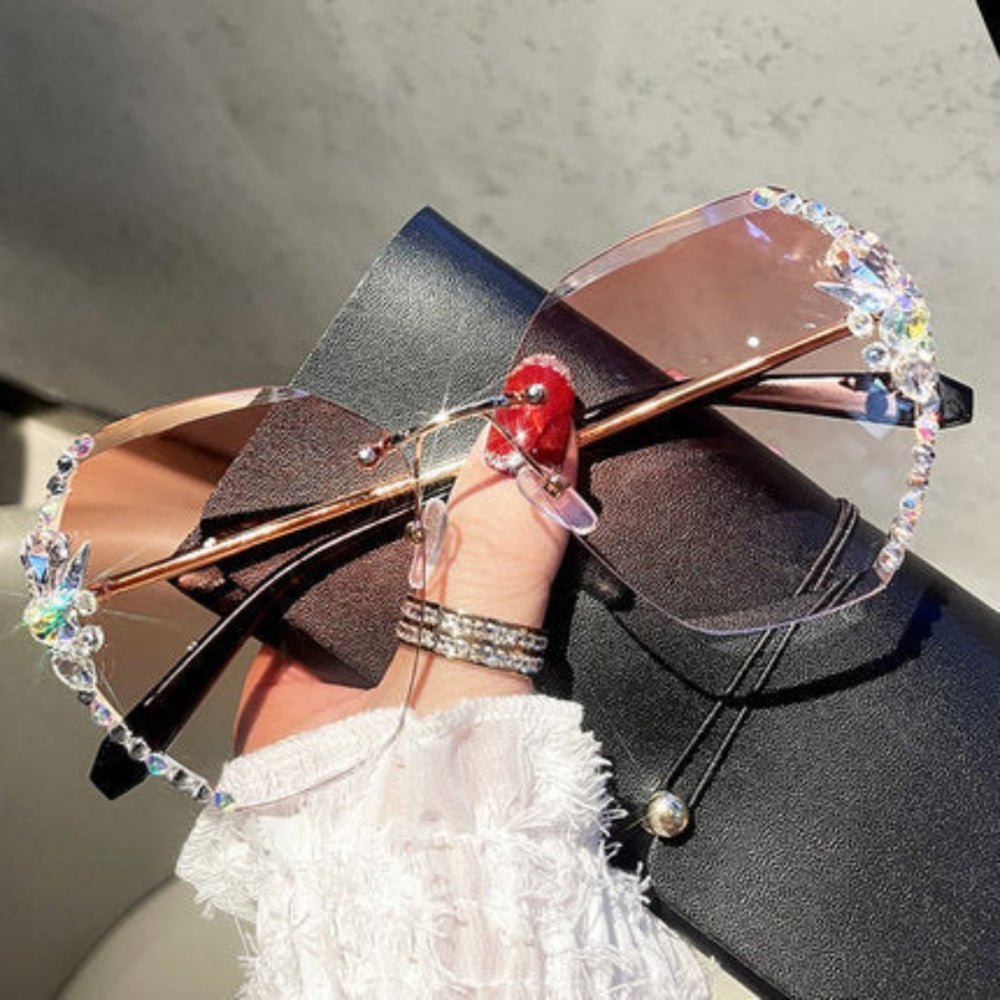 Frameless rhinestone sunglasses with UV protection, stylish women's fashion eyewear featuring a chic design and sparkling embellishments, perfect for sunny days. 5