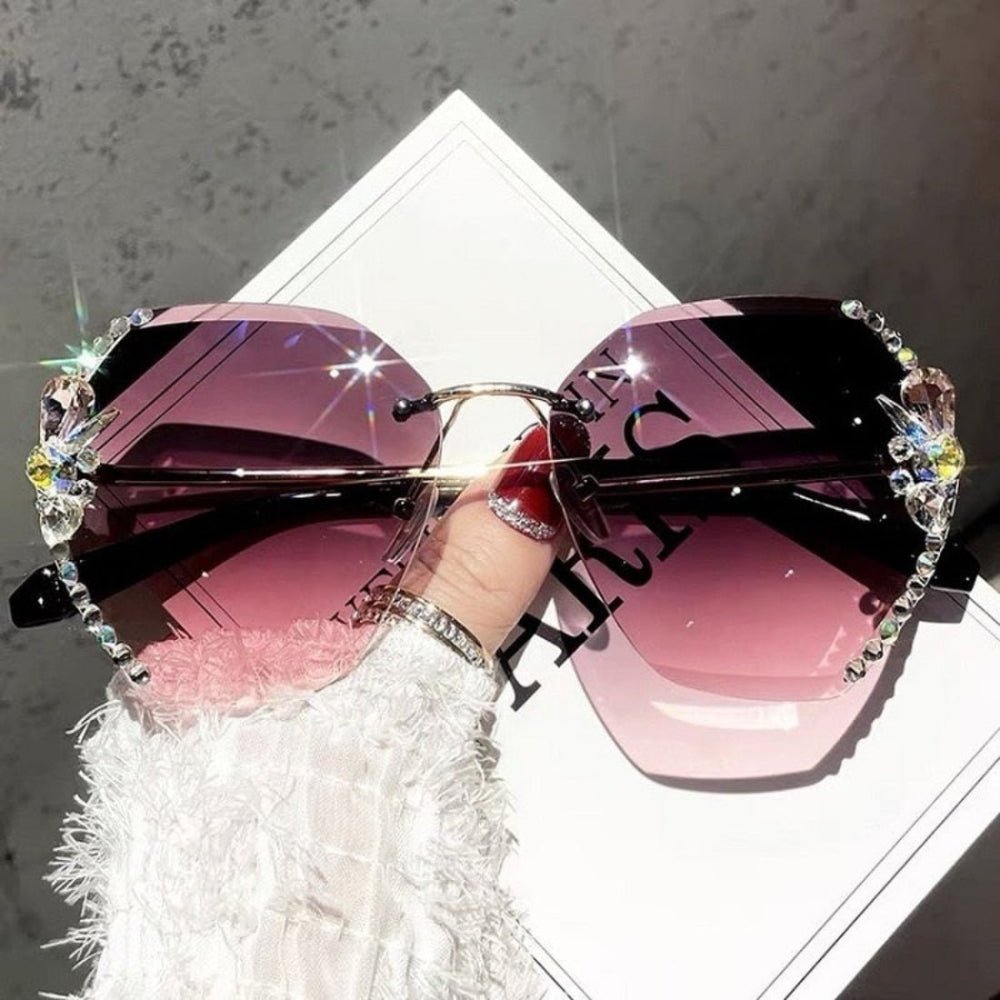 Frameless rhinestone sunglasses with UV protection, stylish women's fashion eyewear featuring a chic design and sparkling embellishments, perfect for sunny days. 4
