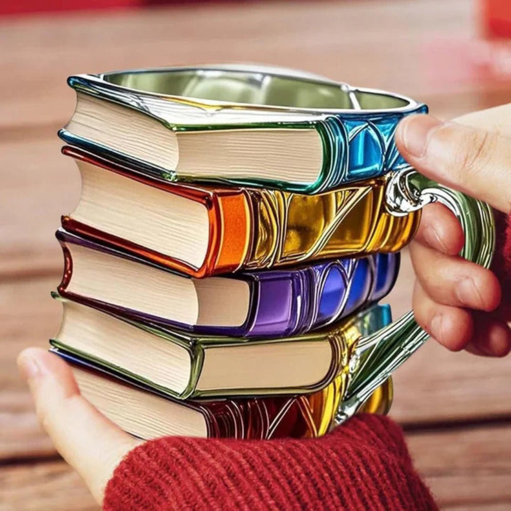 Handmade 350 ml glass coffee mug featuring a unique 3D book pattern, perfect for coffee and tea lovers who appreciate literary designs. 3